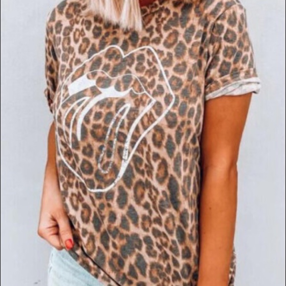 Leopard Rolling Stone tongue tee